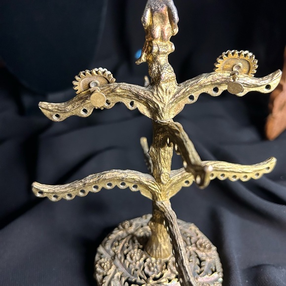 VTG Beautiful Fake seed pearl and Opal Heart screw back earrings. - Picture 6 of 9